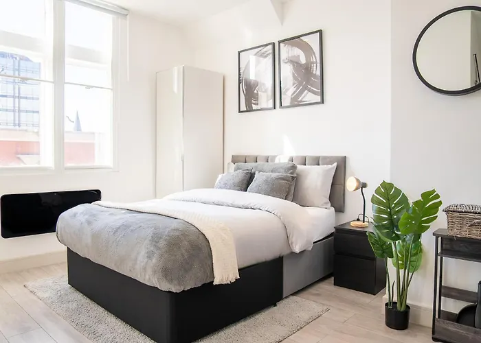 Luxury Studio Apartment In Sutton, London